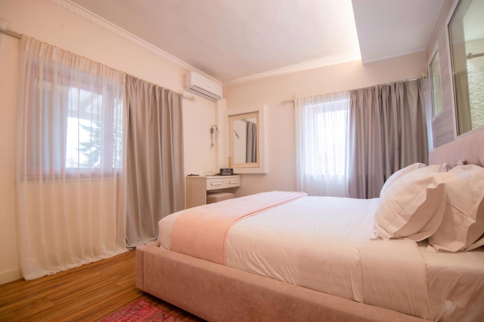 Meri Boutique Hotel Κορυτσά Δωμάτιο φωτογραφία